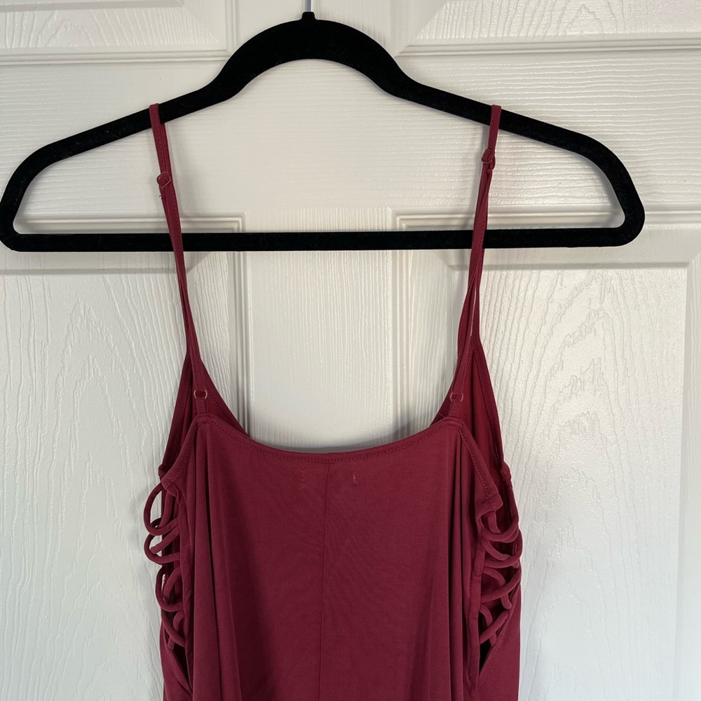 UO Tank - Picture 1 of 6